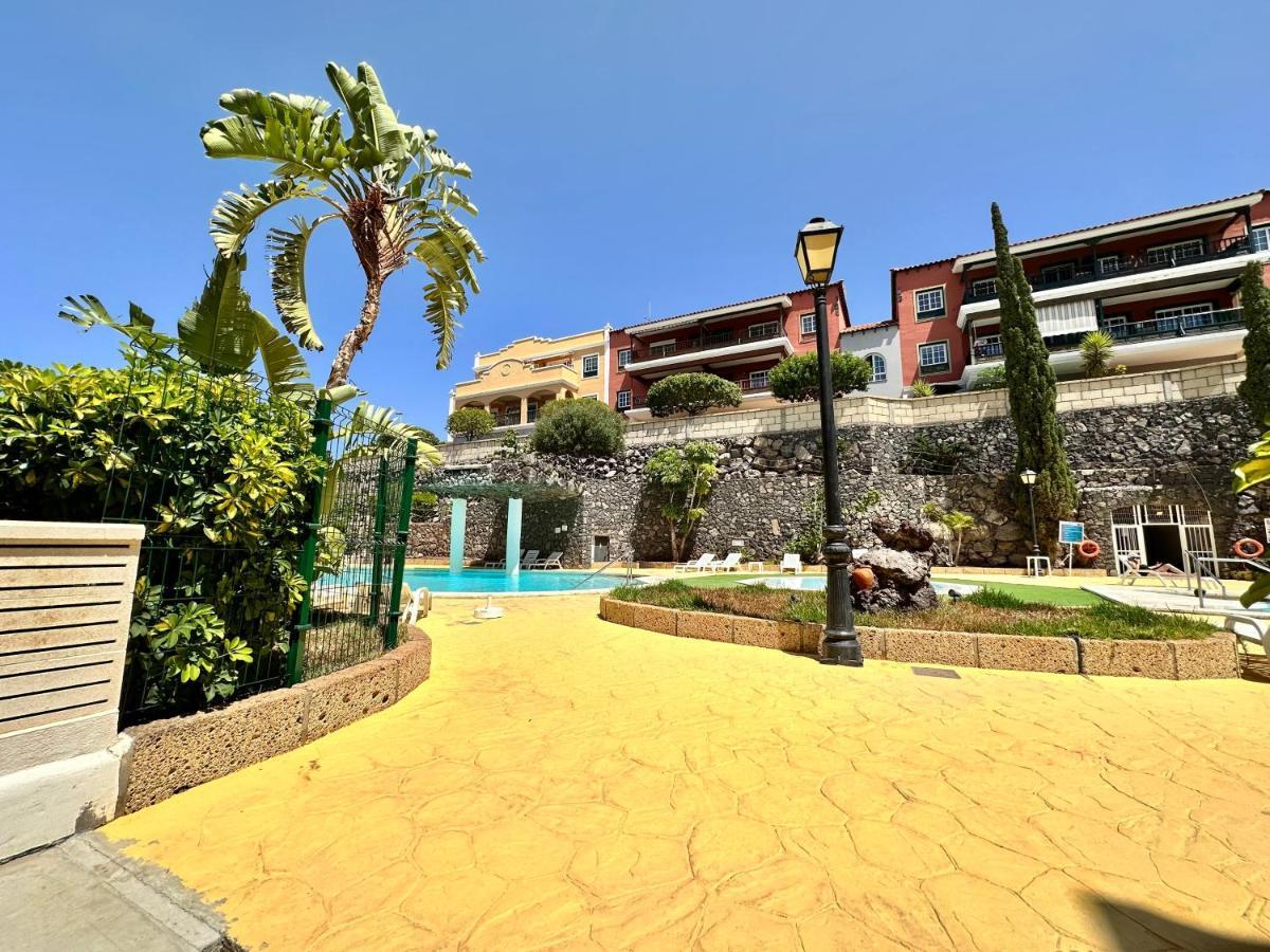 Biltmore Relax House Сан Мигел де Абона Екстериор снимка